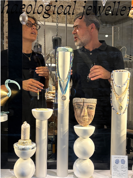 Sant Joieria – Lara Fluxà